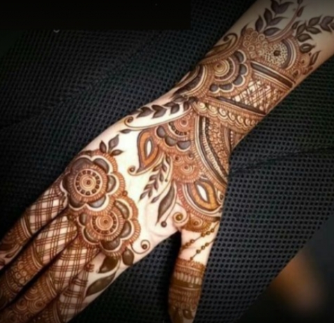 Umesh Mehendi Artist