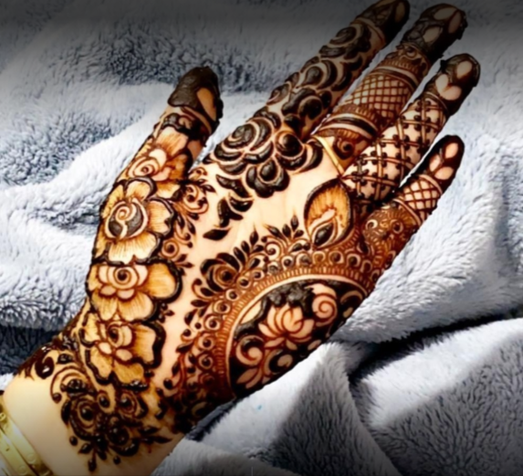 PPT - Mehndi Artist Home Service Near Me PowerPoint Presentation, free  download - ID:12288280