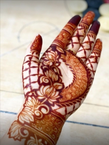 Maseera Mehendi Artist