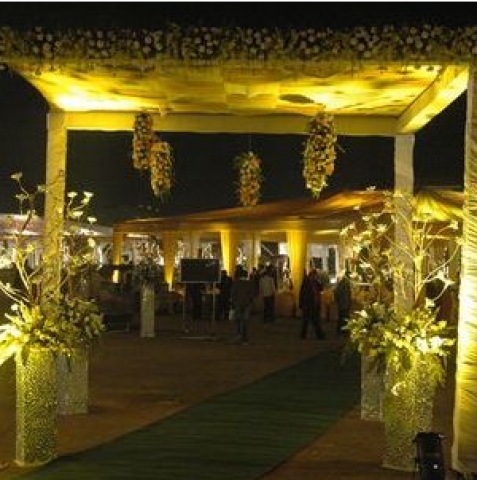 Toshani Food And Decoration