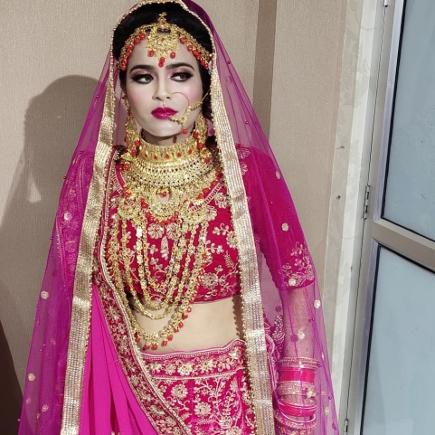 JayNaresh Makeover Salon