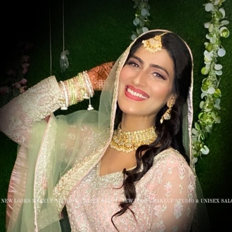 New Looks Makeup Studio