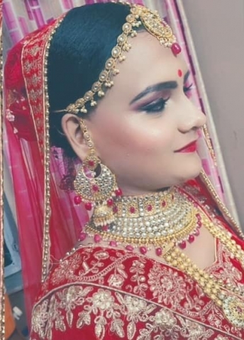 Megha Agarwal Makeup Artist