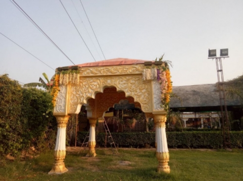 Vicky Floweriste Decorations