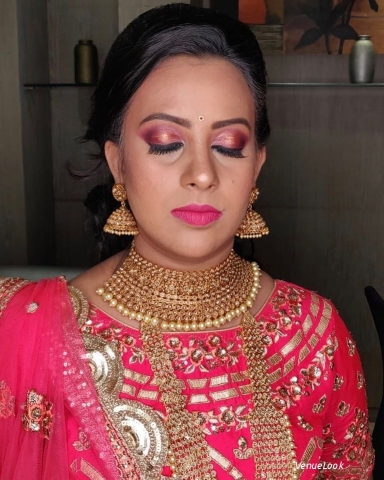 Makeup Lines by Shalini