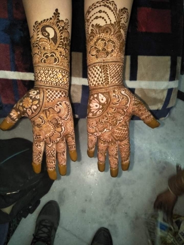 ravi mehandi art