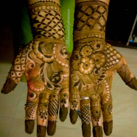 Mehandi by Kamna