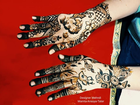 Designer Mehendi by Mamta