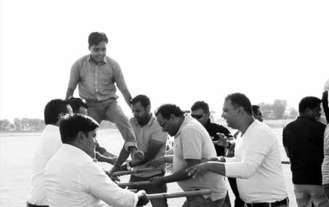 Anchor Nitish Sharma