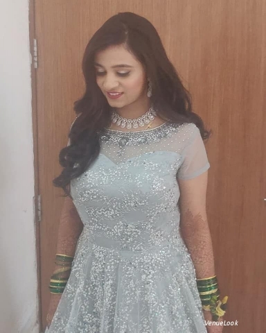 Kirti Gandhi Makeup and Hair1