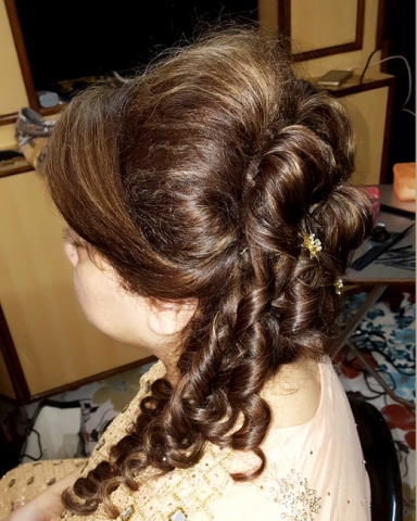 Artista Makeup Studio