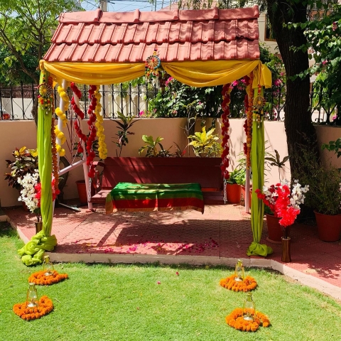 Bluebell Decorators by Swati S