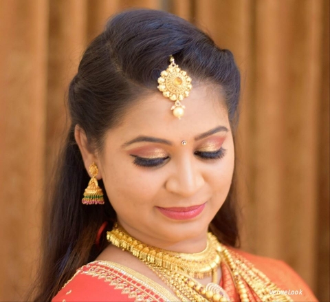 Prasha Make up and Hair Ashwini Sharath