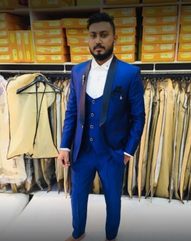 Groom Studio Sherwani