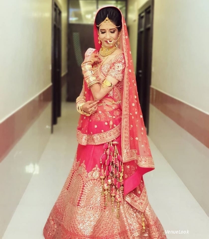 Febulous faces by Disha