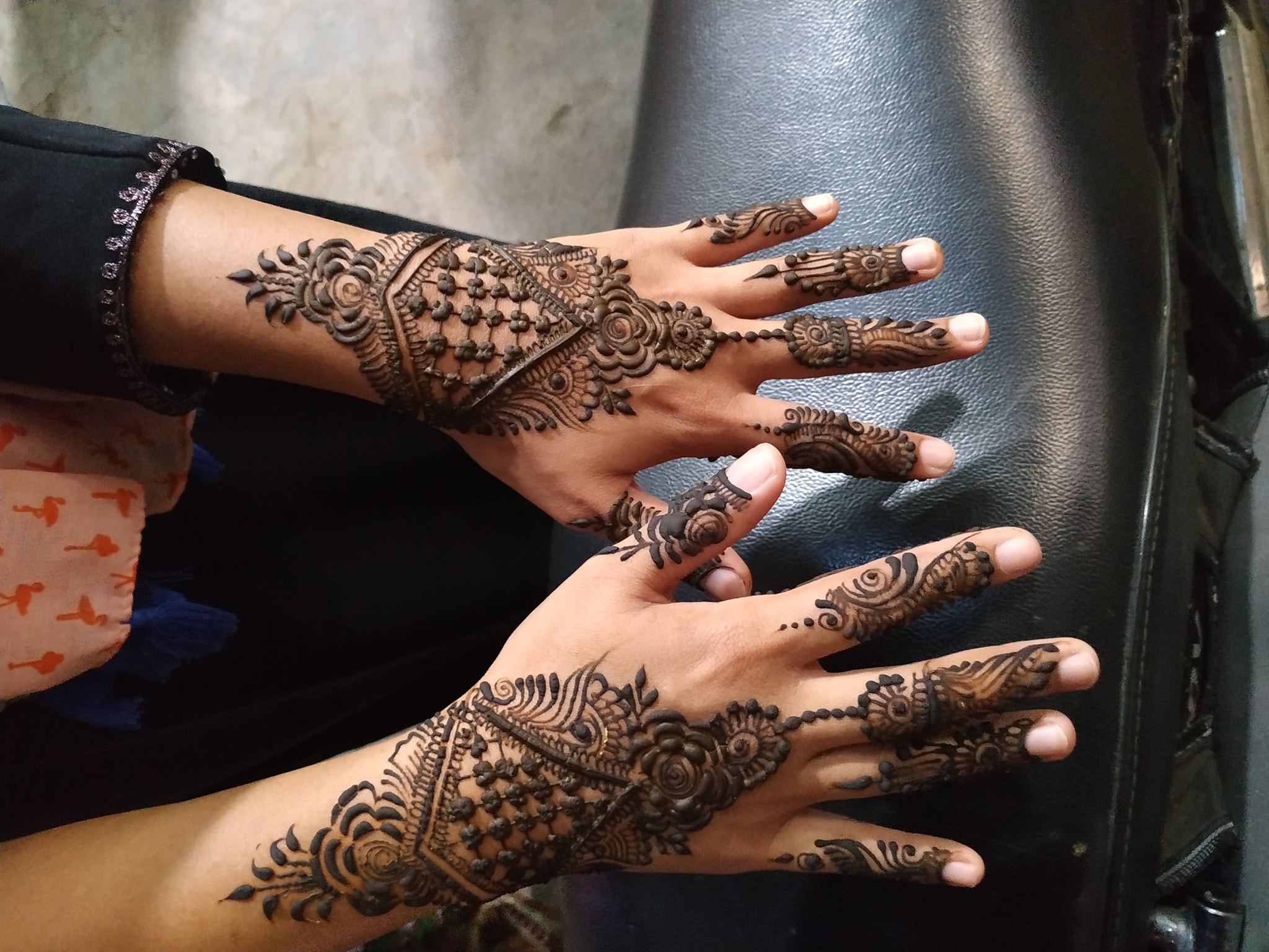 Mehndi Artist in Faridabad - Ajay Mehandi Artist - Wedding Byte