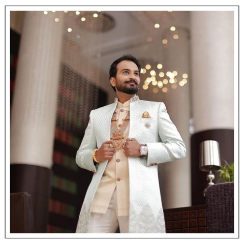 Mens Avenue by Milan 