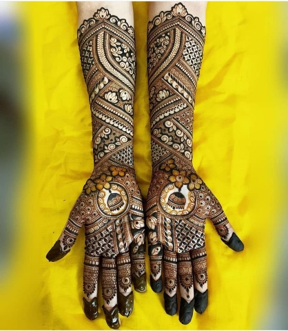 The Shivani Mehndi