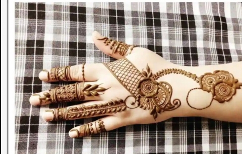 Vinee Mehandi