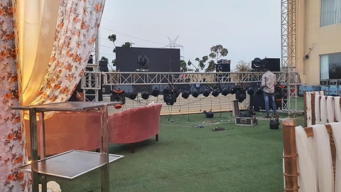 Disc N Dance DJs and Events Co