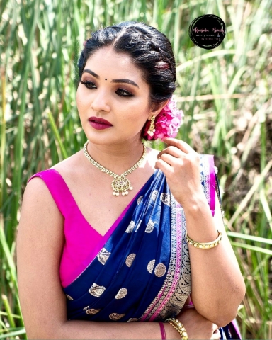 Khushika Secrets Makeup Artist