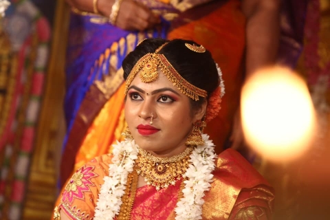 Gayu Thangavelu Makeup Artist
