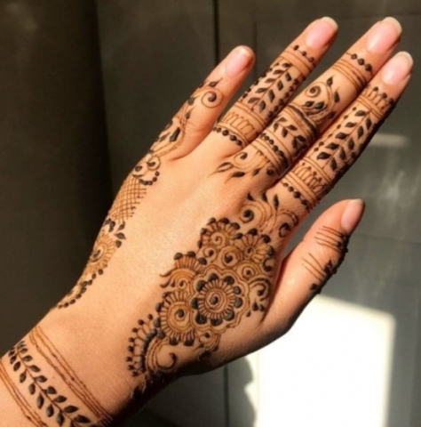 Aarav Mehandi Artist