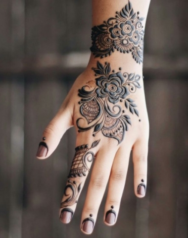 Aarav Mehandi Artist