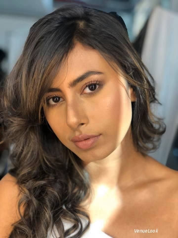 Arshi Jumani - Professional Ma