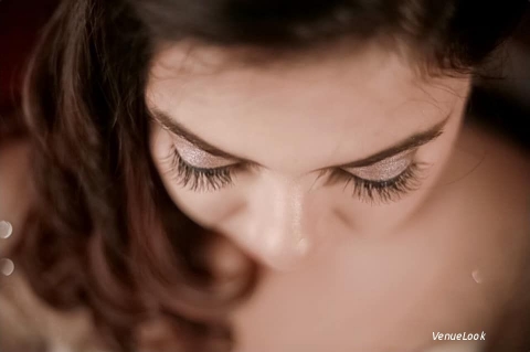 Arshi Jumani - Professional Ma