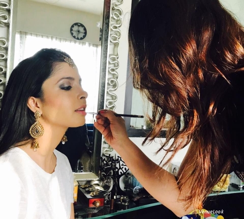 Arshi Jumani - Professional Ma