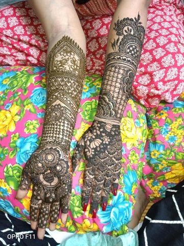 Trishita Mehendi Arts