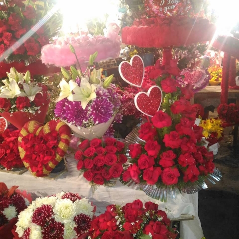 L K Bombay Florist