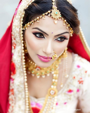 Makeup Artist Binali Soni1
