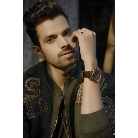 Makeup Artist Binali Soni1