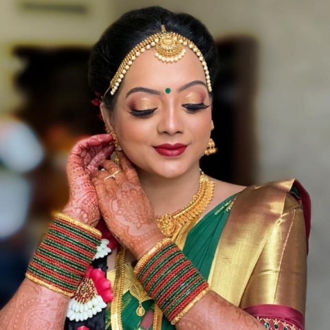 Prachi Singh Makeovers