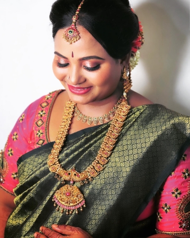 Makeup by Ravi Meghna