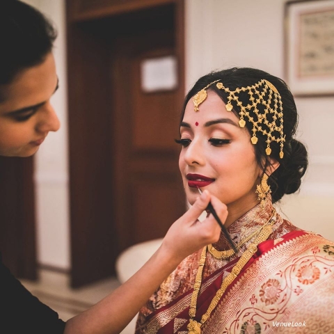 Makeup stories by Simran Mahaj