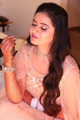 Pooja Thever Hair and Makeup