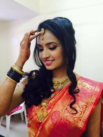 Glamour World Makeup