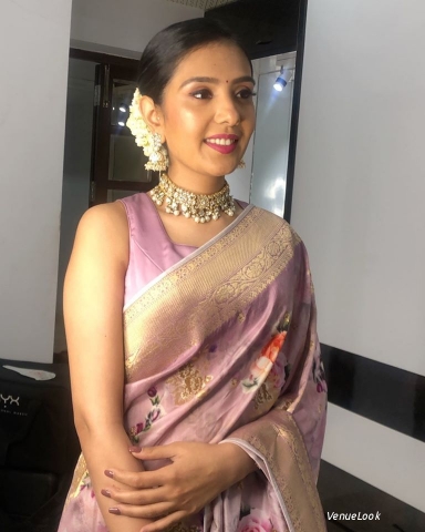 Hinal Modi Makeup Artist	