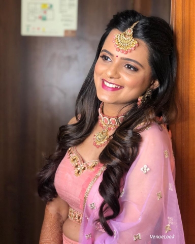 Hinal Modi Makeup Artist	