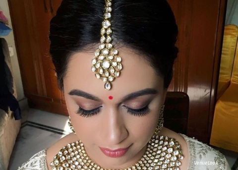 Sheetal Dang Gupta Makeup Arti