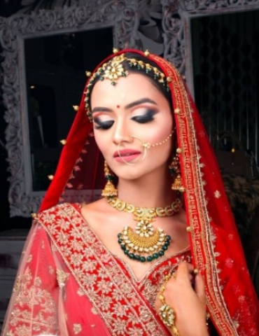 Sugandhi Sobti Makeup Artist