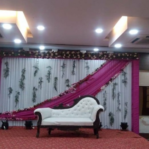 Arm Tents and Decorz