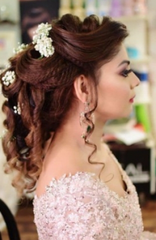 Makeup By Kopal Salon And Acad