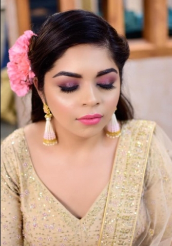 Makeup By Kopal Salon And Acad