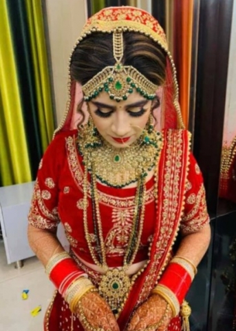 Dreams MakeOver Beauty Parlour