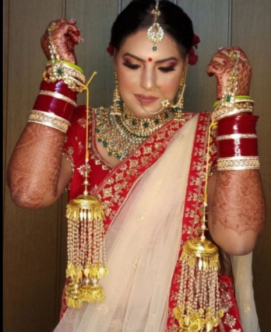 Surbhi Makeover Studio