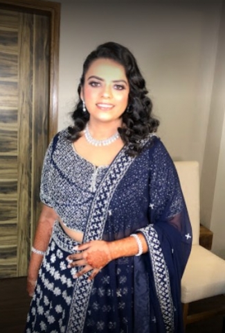 Sonali Aggarwal Makeup Artistr